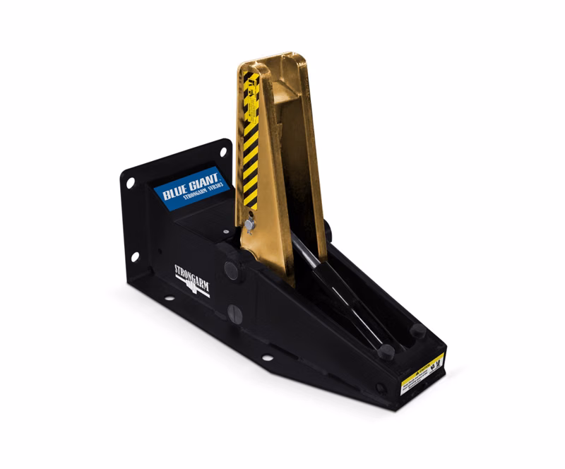 2023 Blue Giant STRONGARM™ SVR303 - Image 1